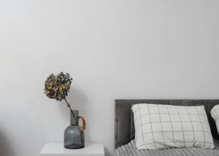 Urban Chic - Modern & Stylish, Aleja Solidarnosci * Warsaw