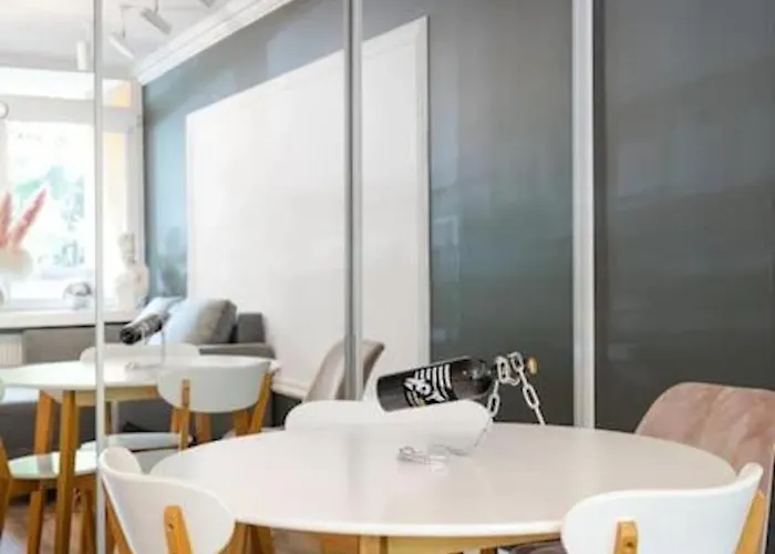 Apartment Urban Chic - Modern & Stylish, Aleja Solidarnosci *